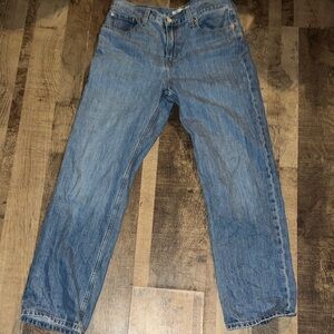 "Vintage Vibe" Levi's Low Pro Straight Jeans - Size 29 - Light Wash